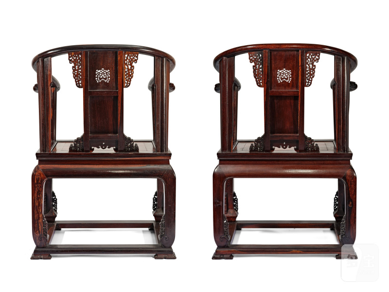 硬木鑲癭木椅成對 及 硬木鑲癭木炕几 | A PAIR OF BURLWOOD-INSET HARDWOOD ARMCHAIRS AND A BURLWOOD-INSET HARDWOOD KANG TABLE - 图5